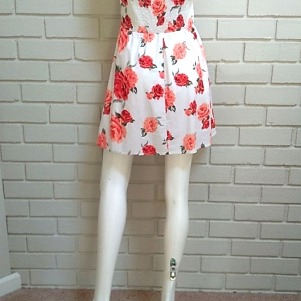 Say What? Strapless Floral Skater Style Mini Dress. Size Large NWOT - Picture 7 of 11